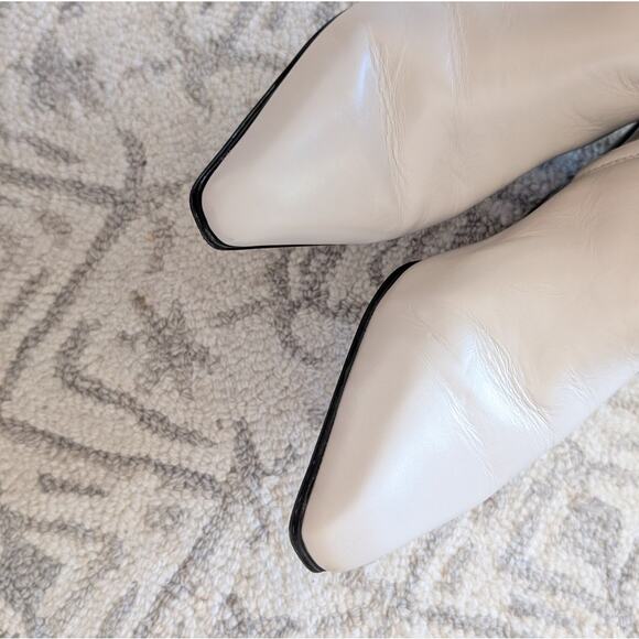 Franco Sarto Anina Chalk White Point Toe Leather Ankle Boots, size 9M - Picture 4 of 9